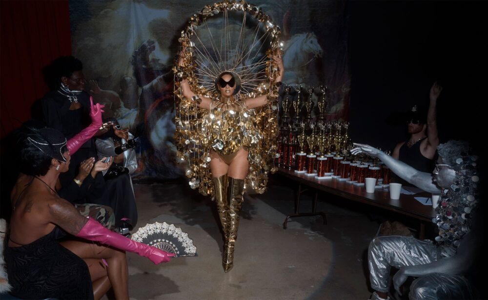 Beyonce%CC%81-Reneissance-Parkwood--e165