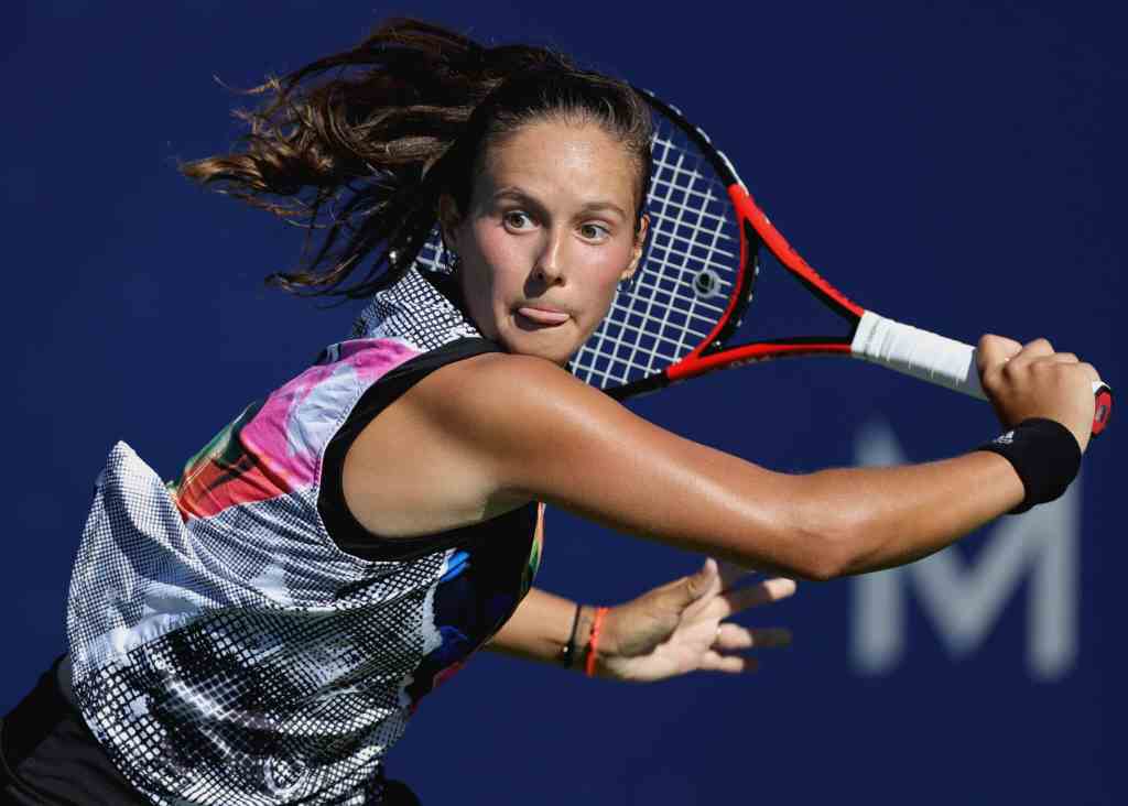 Daria Kasatkina returns a shot from Shelby Rogers in the singles finale at Mubadala Silicon Valley Classic.