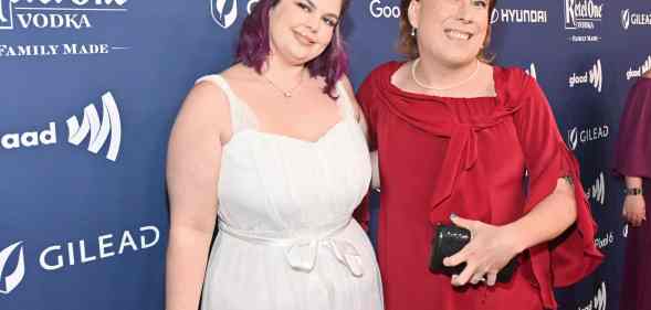 Trailblazing trans Jeopardy! champ Amy Schneider ties the knot with girlfriend Genevieve Davis