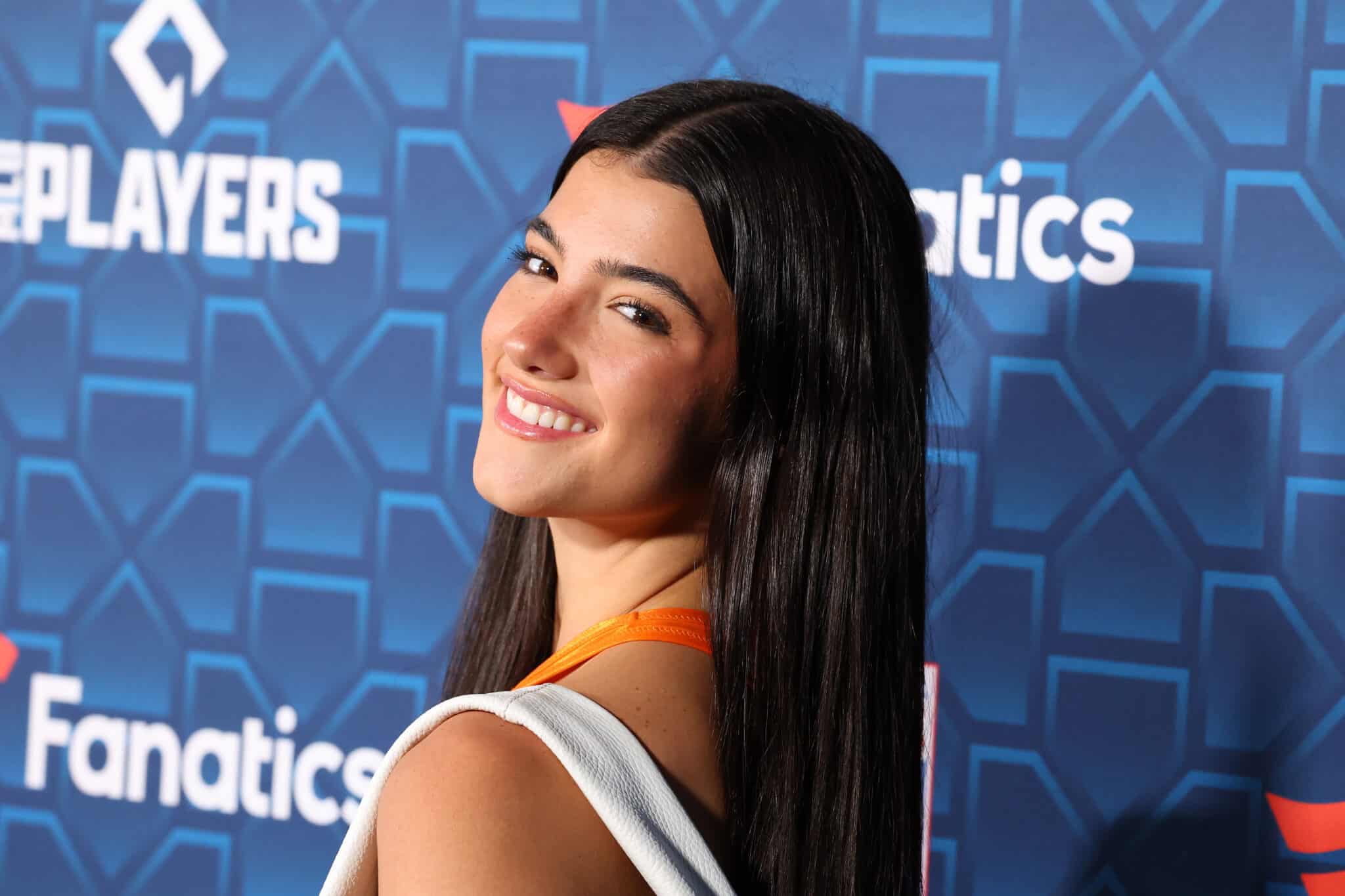 Charli D'Amelio wows Dancing with the Stars judges with TikTokinspired