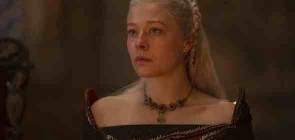 Emma D'Arcy as Princess Rhaenyra in House of the Dragon (2)