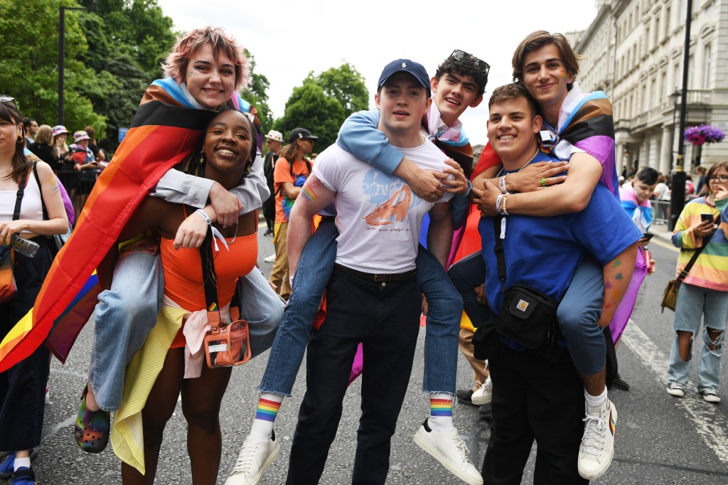 The Heartstopper cast attending London Pride. (Getty)
