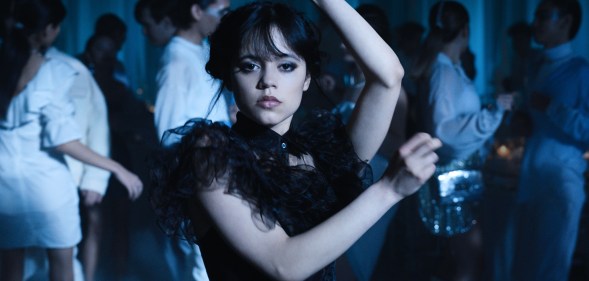 Jenna Ortega gets backlash for COVID dance story. (Netflix)