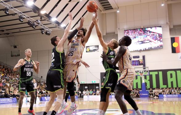 Keanu Pinder of the Taipans drives to the basket during the round 17 NBL match between South East Melbourne Phoenix and Cairns Taipans at State Basketball Centre, on January 25, 2023, in Melbourne, Australia.