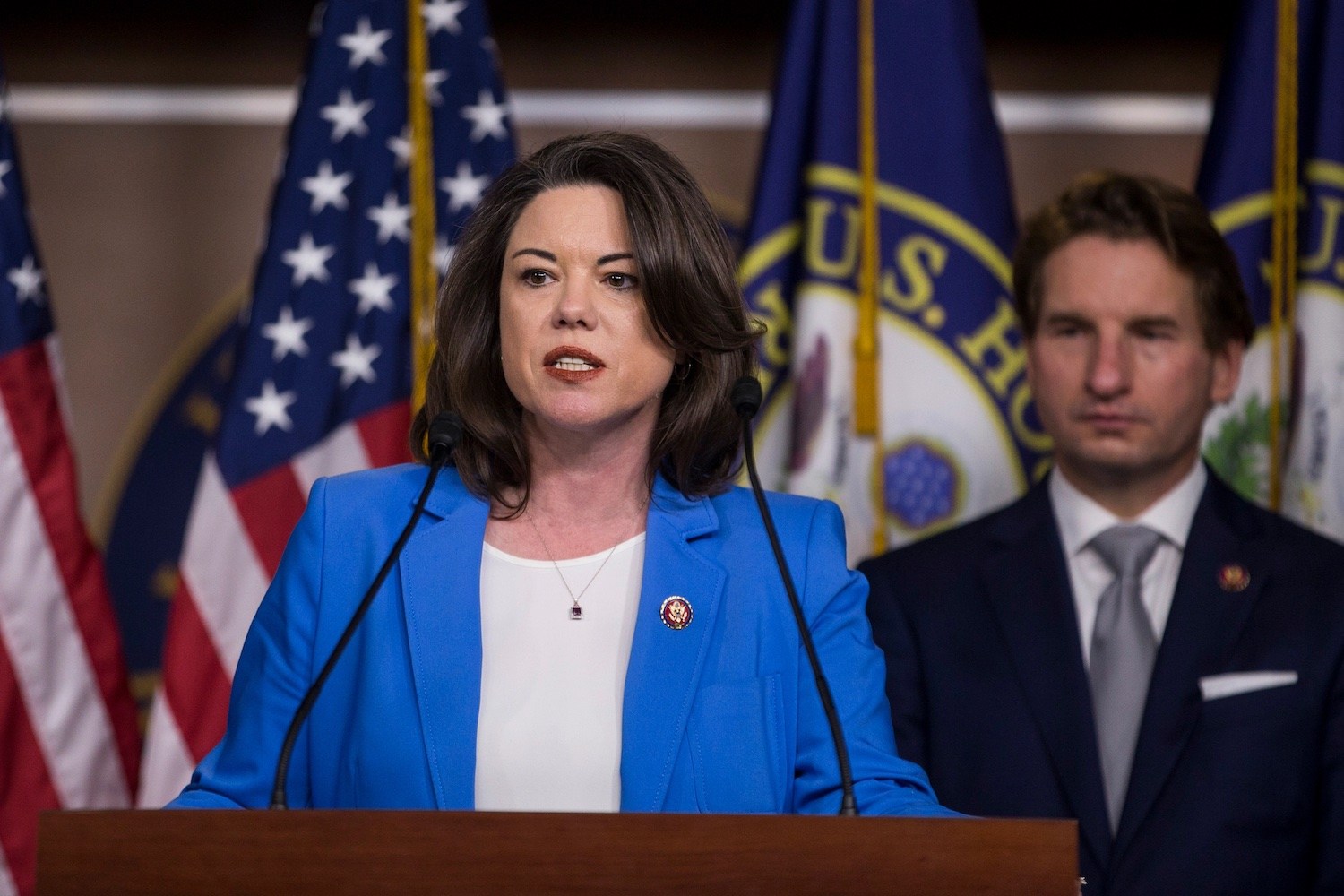 Lgbt Members How many LGBTQ members of Congress are there?