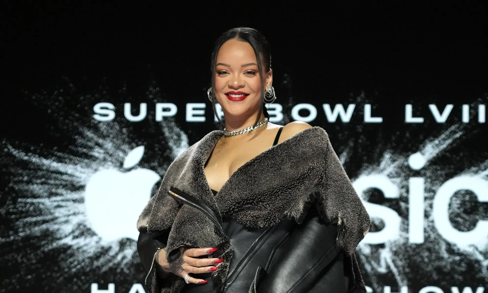 The Wild Logistics of Rihanna's Super Bowl Halftime Show
