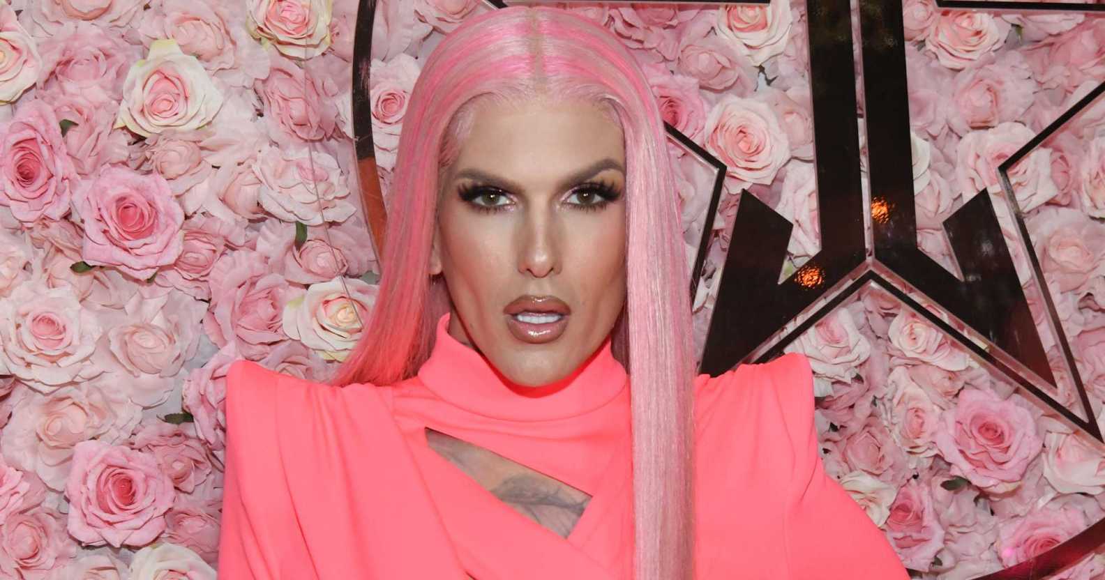 Jeffree Star ridicules wives of NFL players following boyfriend tease