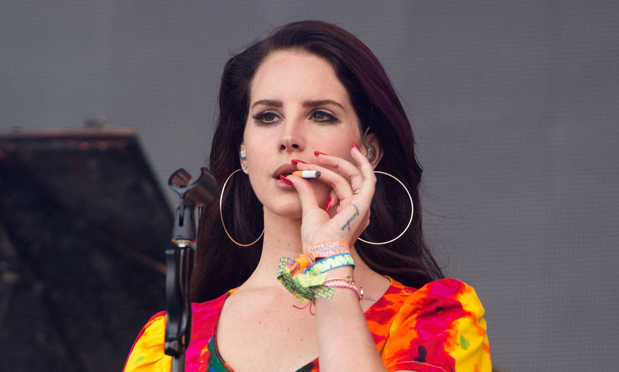 Lana Del Rey's Born to Die makes chart history 12 years after release