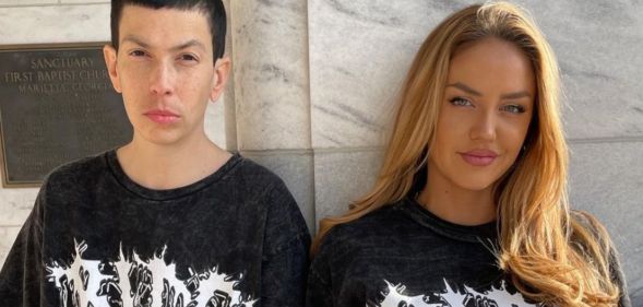 Sisters Lindzey and Loren Rosko posing for a photo.