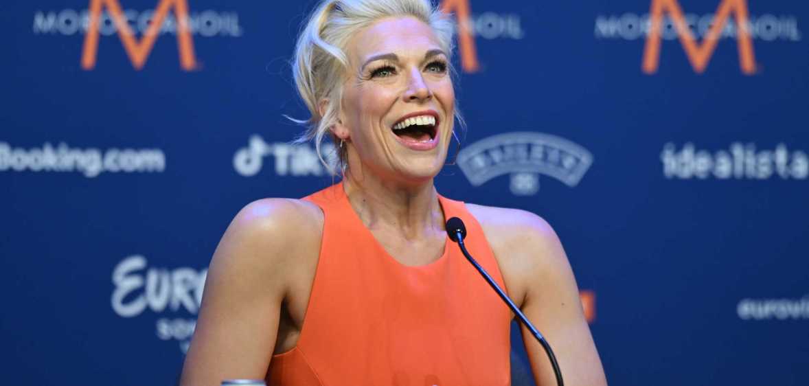 Hannah Waddingham Eurovision