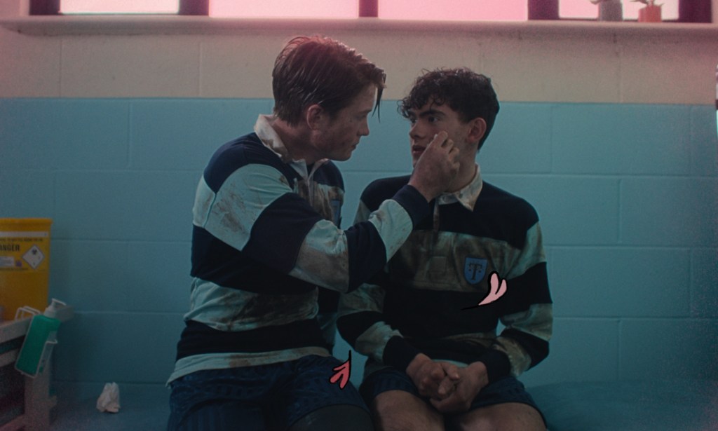 Nick Nelson (L) and Charlie Spring (R) in Heartstopper. (Netflix)