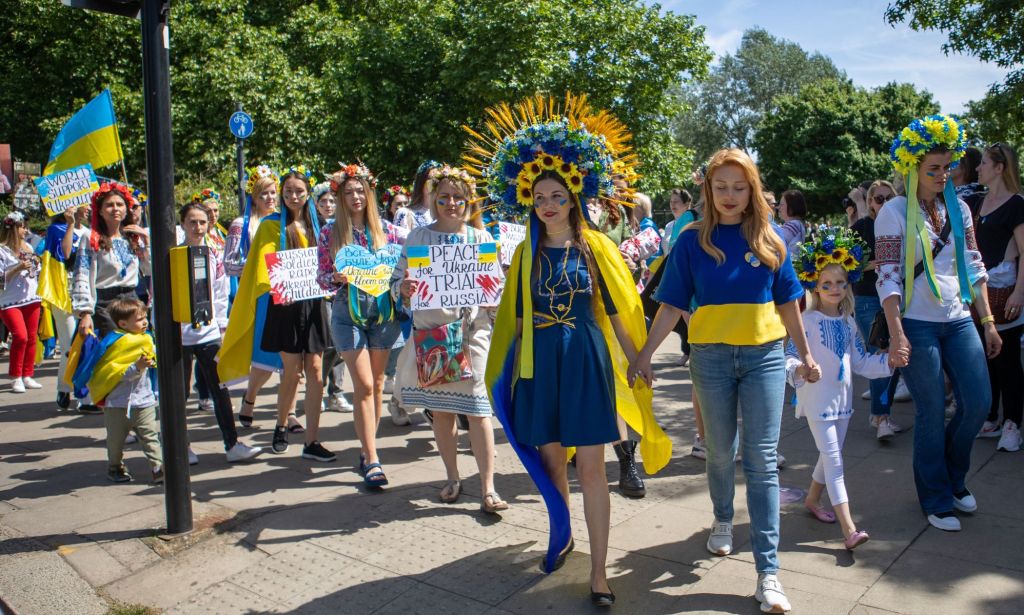 Tina Karol leads the ‘Mothers’ March for Ukraine’ in London in May 2022.