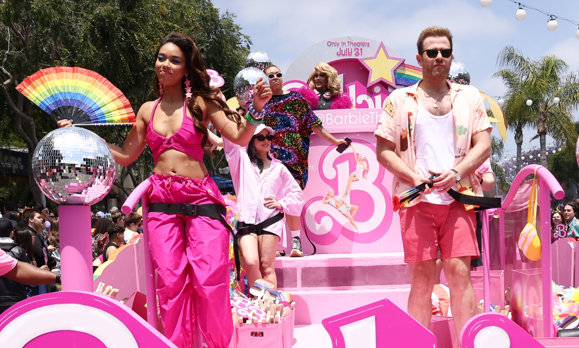 https://www.thepinknews.com/wp-content/uploads/2023/06/Barbie-Alexandra-Shipp-L-and-Scott-Evans-R-brought-the-camp-to-WeHos-Pride-parade.-Getty.jpg