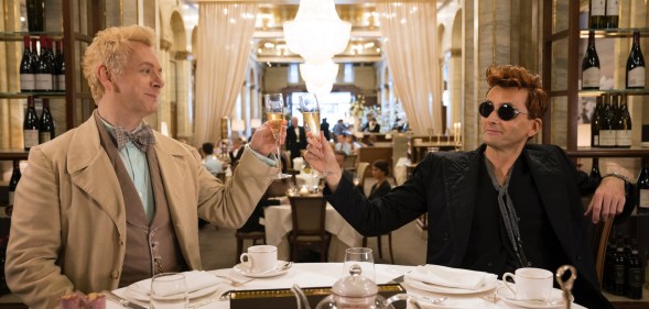 Michael Sheen as Aziraphale (L) and David Tennant and Crowley (R) in Good Omens.