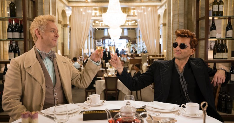 Michael Sheen as Aziraphale (L) and David Tennant and Crowley (R) in Good Omens.