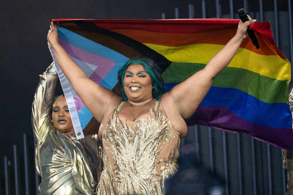 This is every product used by Lizzo to create her Glastonbury look