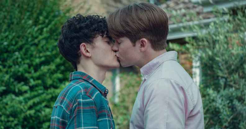 Heartstopper: Love is in the air in the season 2 trailer (Netflix)