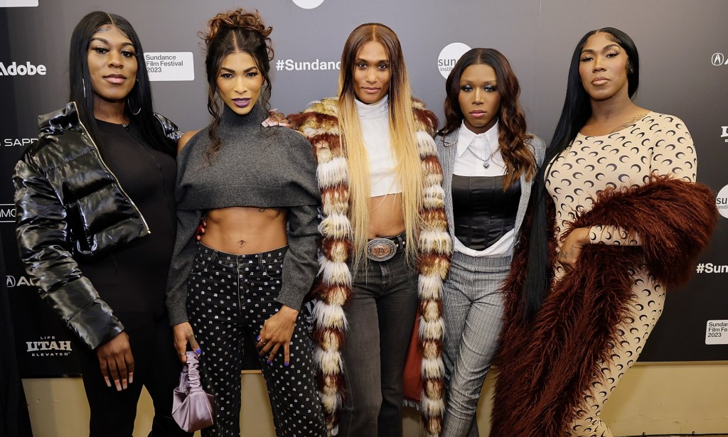 Liyah Mitchell (L), Dominique Silver, D. Smith, Daniella Carter, and Koko Da Doll (R).