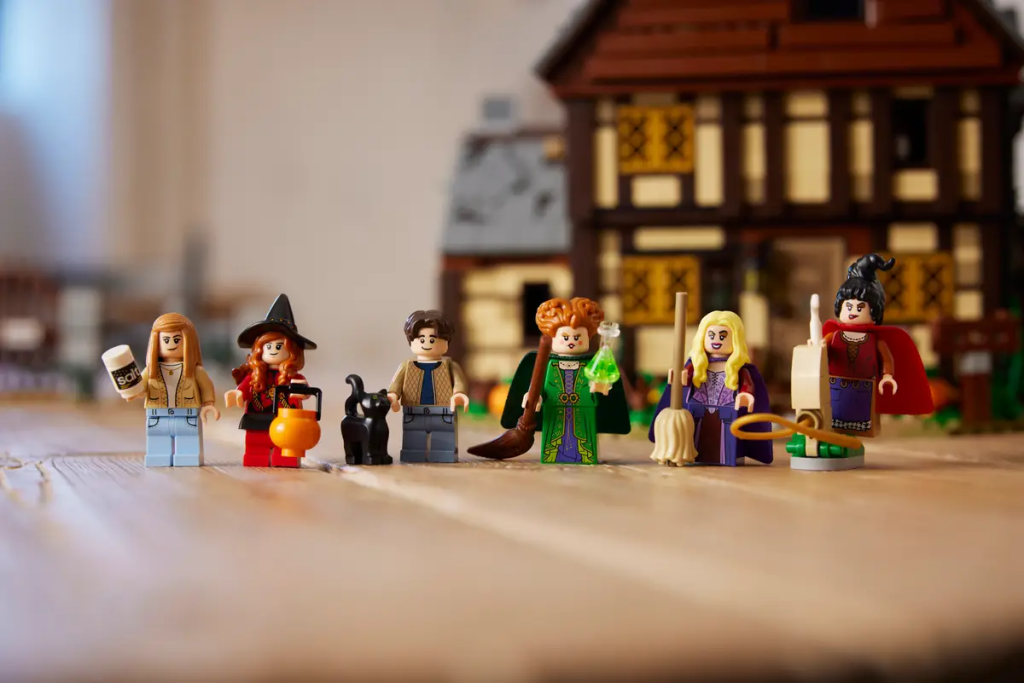 Hocus Pocus Lego minifigures 