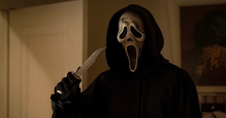 Scream killer Ghostface holding a knife in Scream VI