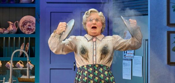 Mrs Doubtfire the musical extends its West End run and releases more tickets.