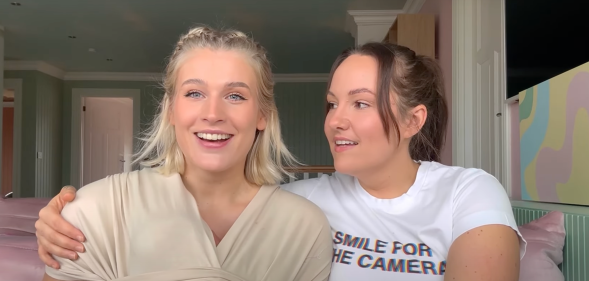 Lesbian TikTok influencers Julie and Camilla