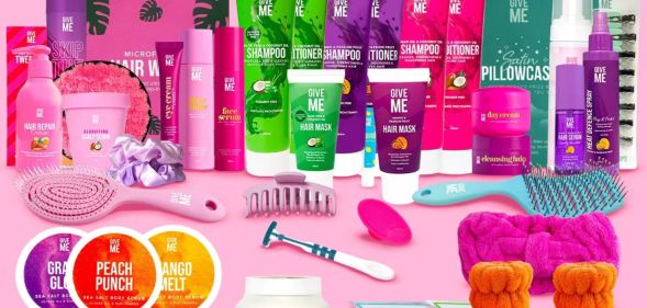 Give Me Cosmetics release Christmas Mystery Box worth over £80 for £20.