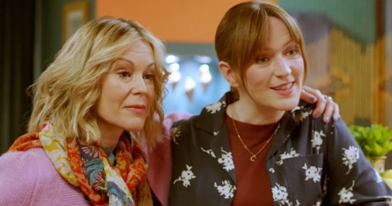 Jenny Ryan as Judi and Kathryn MacKay as Cairistiona on An Clò Mòr.