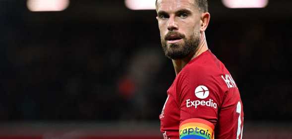 Jordan Henderson wearing a rainbow armband.