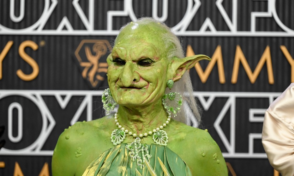 Who was the green goblin on the Emmy Awards red carpet?