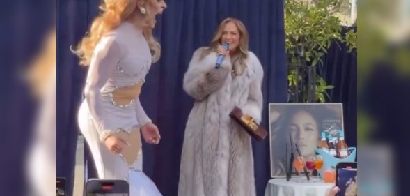 Drag queen Jo Lopez and Jennifer Lopez