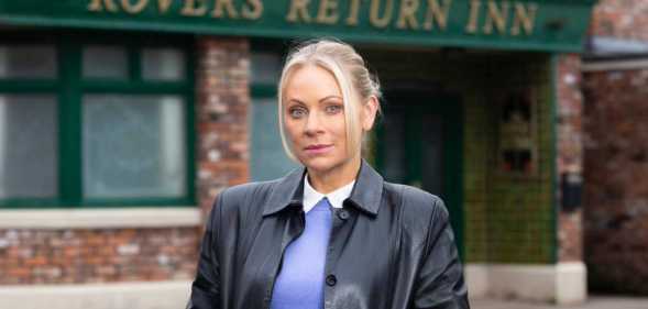 Vicky Myers as detective sergeant Lisa Swain.