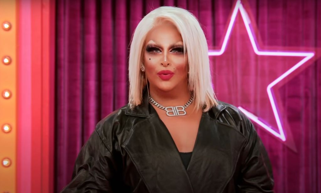 Roxxxy Andrews entering the Werk Room in Drag Race All Stars 9.