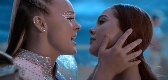 JoJo Siwa puts her lesbian identity front and centre as she kisses a woman in the music video for "Karma"