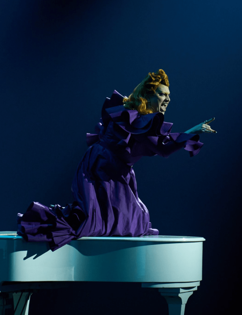 Jinkx Monsoon in Doctor Who.