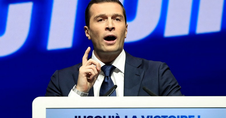 French far-right Rassemblement National (National Rally) RN party's President and lead MEP Jordan Bardella delivers a speech during a meeting in Nice, southern France, on October 6, 2024. (Photo by Valery HACHE / AFP)