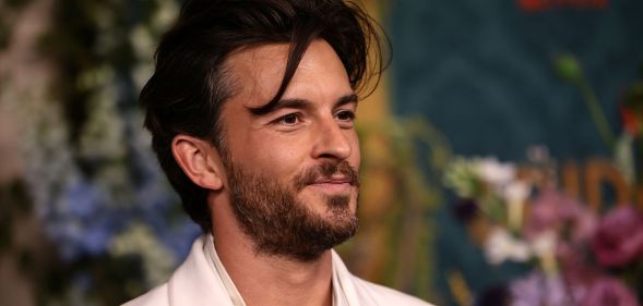 Jonathan Bailey at the Bridgerton Premiere
