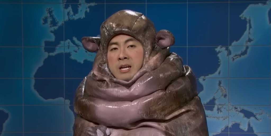 Bowen Yang on SNL as Moo Deng