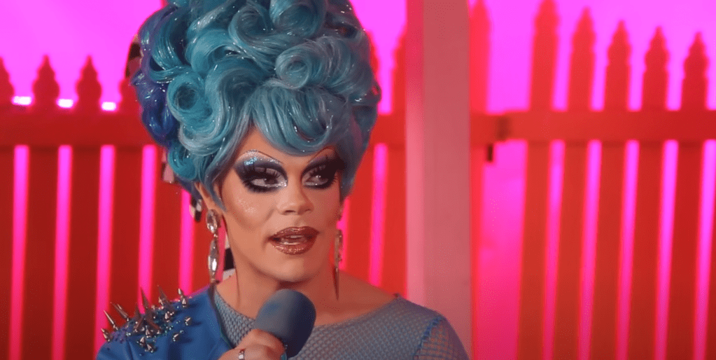 Art Simone in a YouTube video talking into a microphone