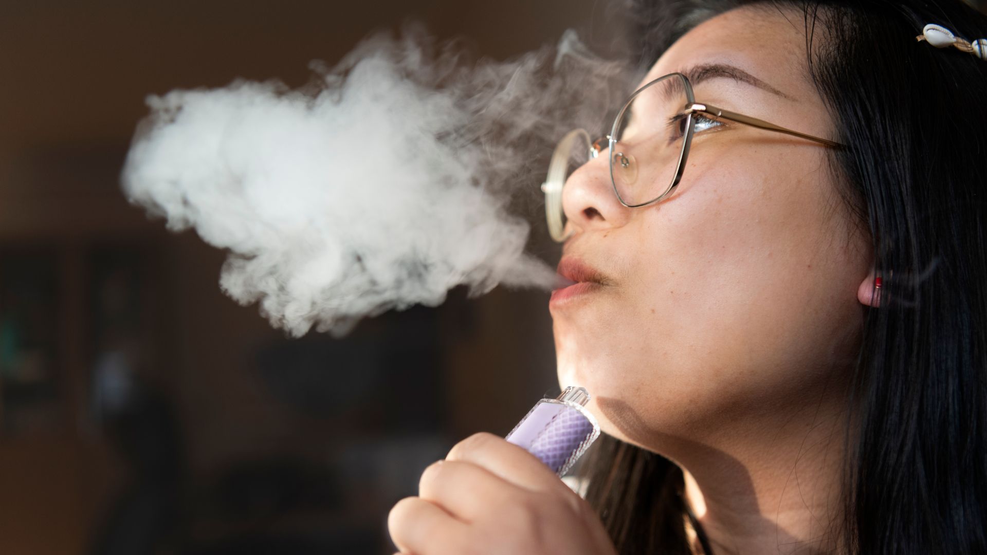 do people eat cigarettes Why do people crave cigarettes when drinking? #viceau #australia  #todayilearned #learnontiktok #science