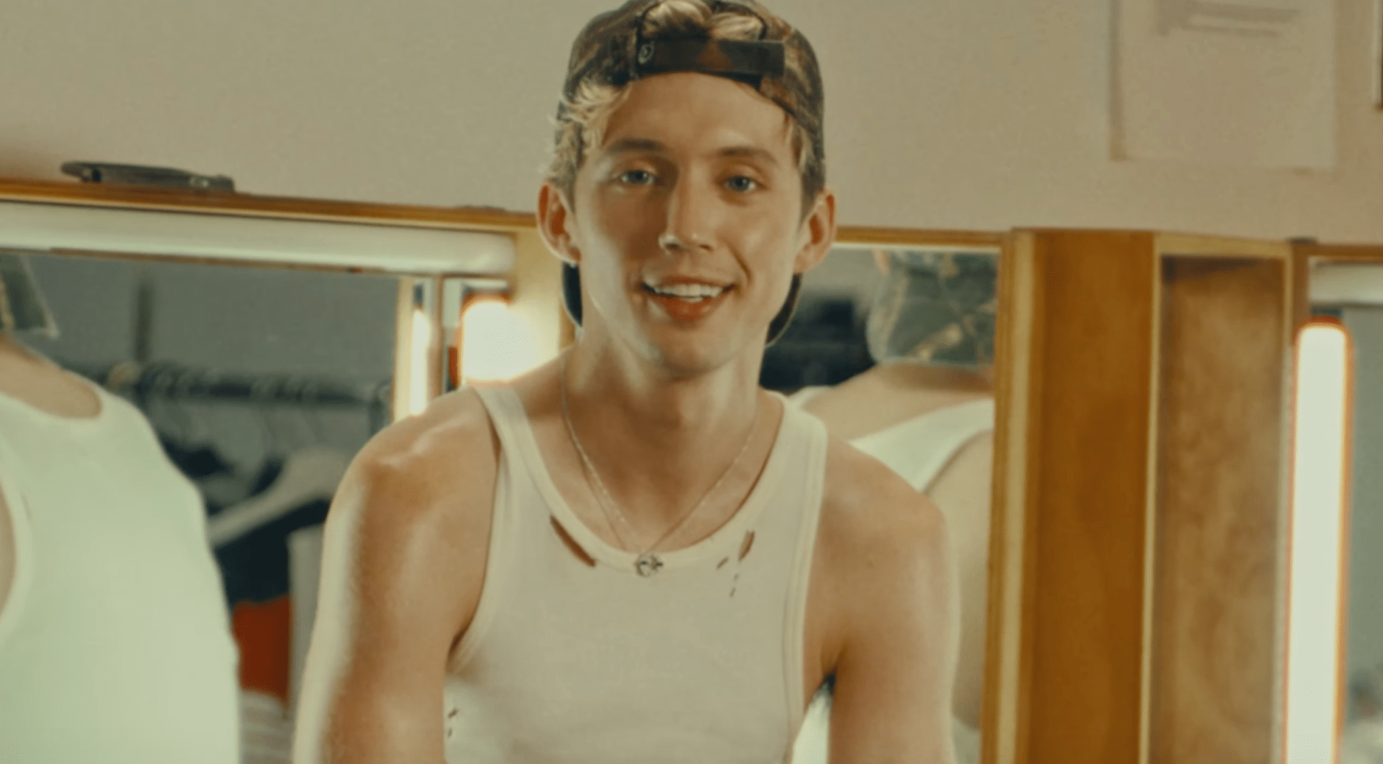 Troye Sivan reveals he's into hairy guys in risqué Grindr campaign