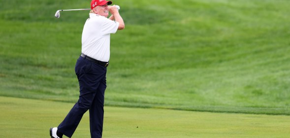 Trump playing golf