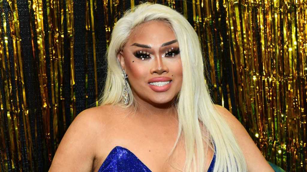 Jiggly Caliente's family are raising money to put on a celebration in honour of her life.