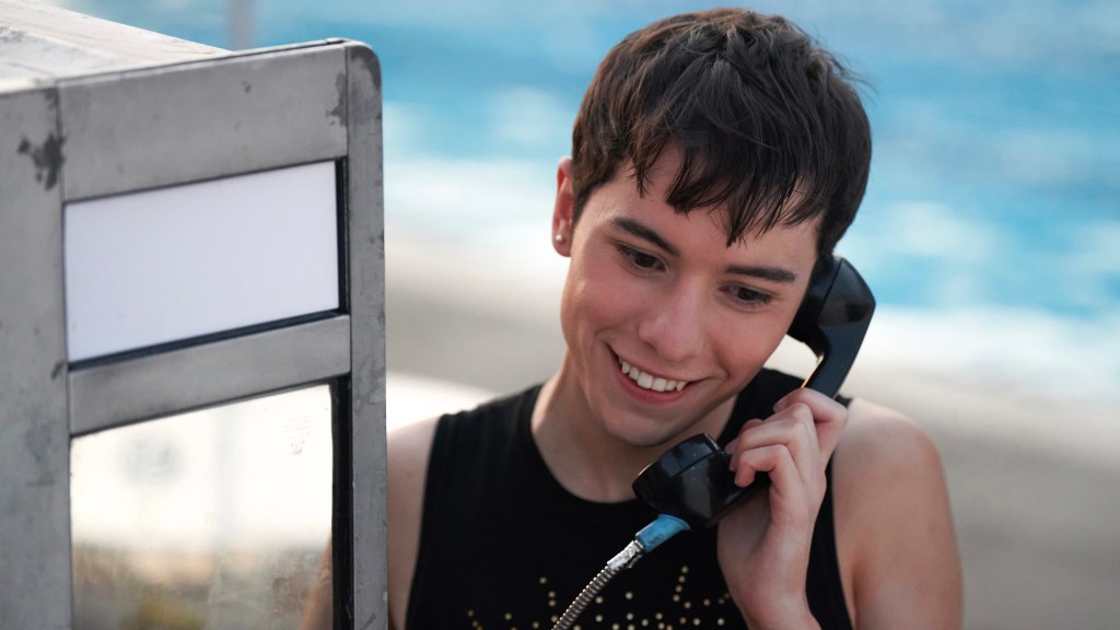 Ellis Howard as Byron