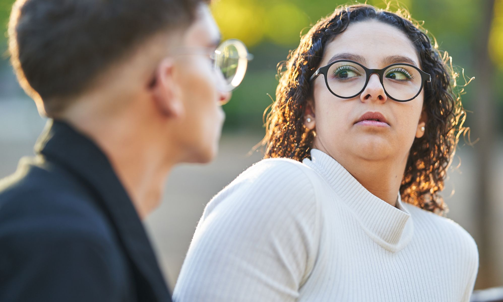 troye-sivan-is-on-hinge-but-is-very-wary-of-this-dating-red-flag