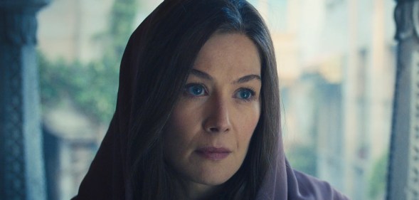 Rosamund Pike as Moiraine Damodred in The Wheel of Time