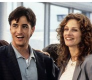My Best Friend’s Wedding still: Jules (Julia Roberts) and Michael (Dermot Mulroney) smiling together in an airport.