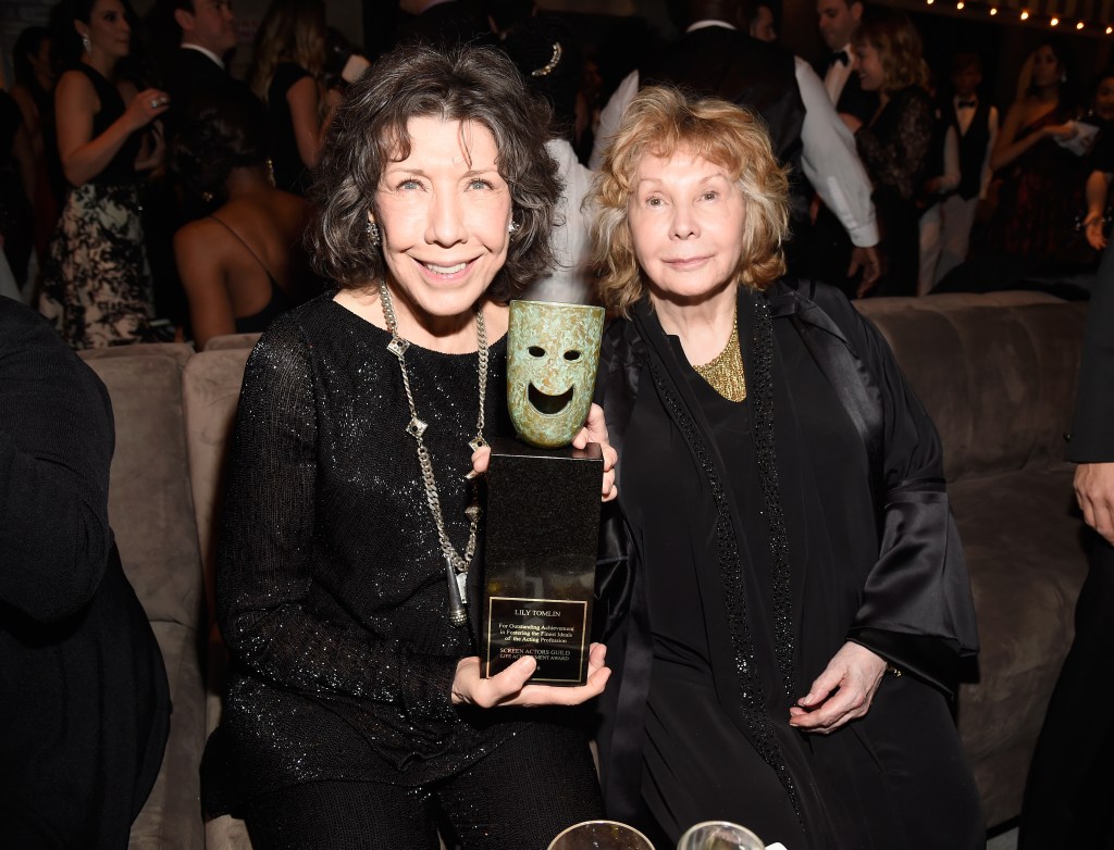 Actress Lily Tomlin (L) and writer Jane Wagner attend People And EIF's Annual Screen Actors Guild Awards Gala