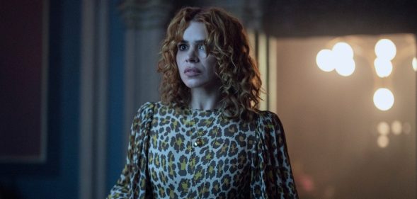 Wednesday. Billie Piper as Isadora Capri in episode 205 of Wednesday.