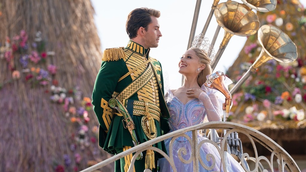 Jonathan Bailey and Ariana Grande in Wicked: For Good